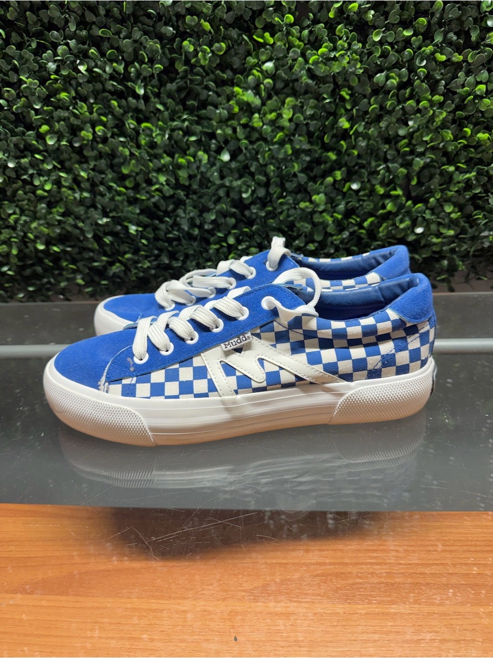 Mudd Blue White Checkerboard Low-Top Sneakers - Picture 4 of 10